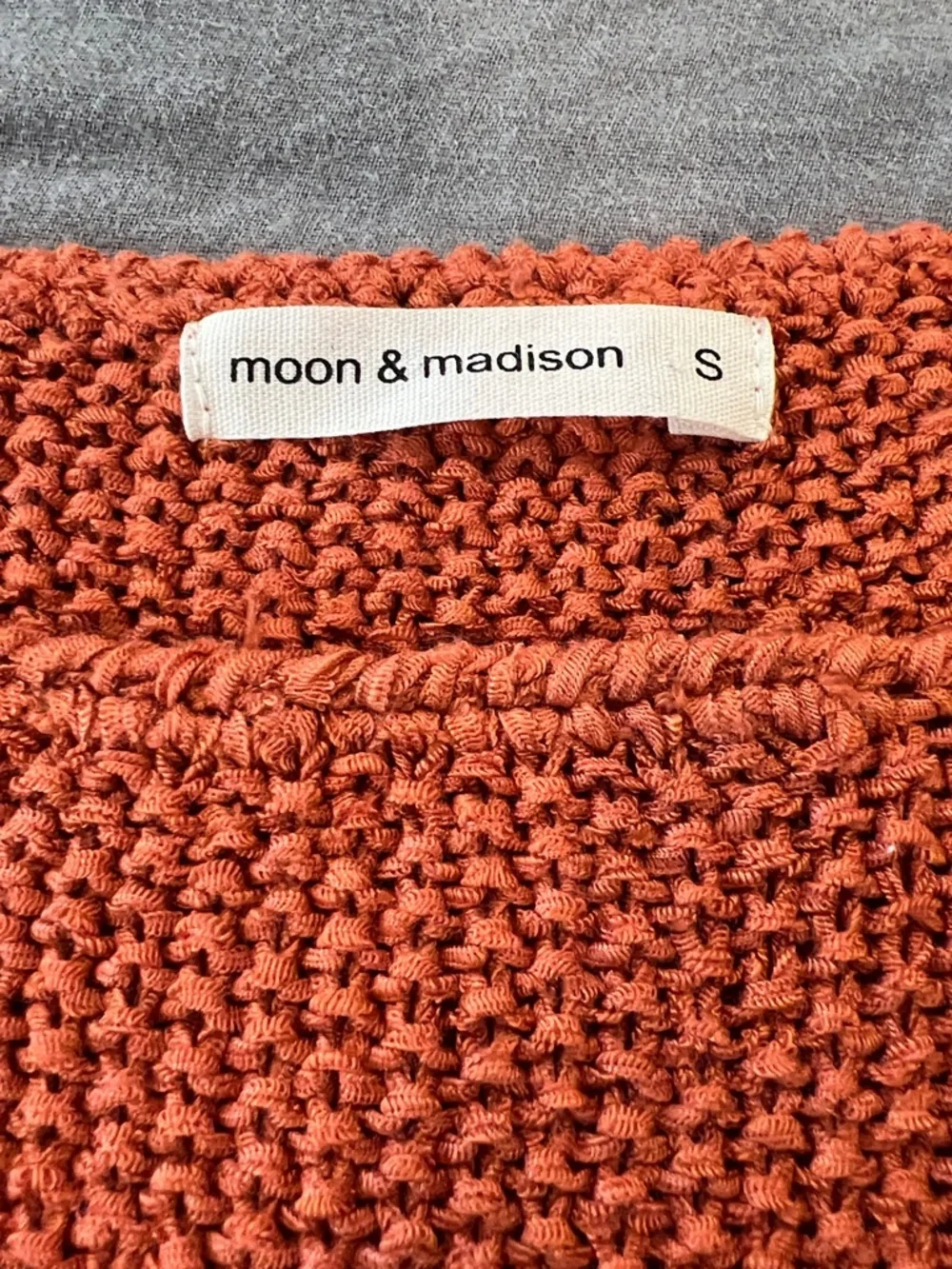 moon & madison Burnt Orange Short-Sleeve Scoop Neck Knit Sweater - Picture 2 of 7